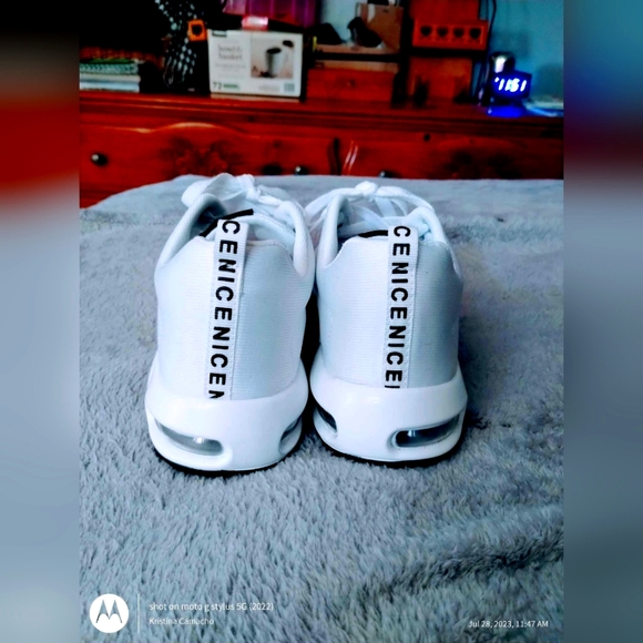 Women's Athletic Running Casual Shoes Outdoor Sports Sneakers Size 8 1/2 NWOT - Picture 4 of 9